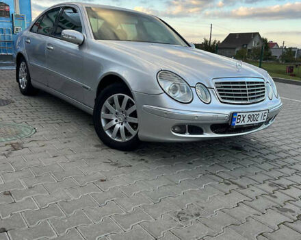 Сірий Мерседес Е-Клас, об'ємом двигуна 2.8 л та пробігом 380 тис. км за 5900 $, фото 12 на Automoto.ua