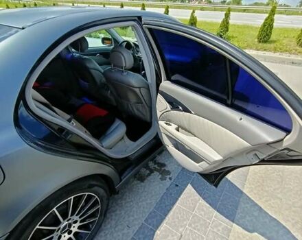 Сірий Мерседес Е-Клас, об'ємом двигуна 2.7 л та пробігом 310 тис. км за 6800 $, фото 10 на Automoto.ua