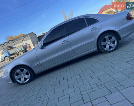 Сірий Мерседес Е-Клас, об'ємом двигуна 2.69 л та пробігом 350 тис. км за 5599 $, фото 10 на Automoto.ua