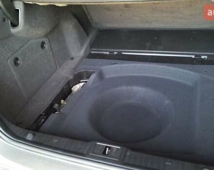 Сірий Мерседес Е-Клас, об'ємом двигуна 2.69 л та пробігом 274 тис. км за 7250 $, фото 44 на Automoto.ua