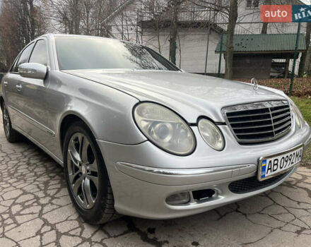Сірий Мерседес Е-Клас, об'ємом двигуна 2.69 л та пробігом 315 тис. км за 5500 $, фото 13 на Automoto.ua