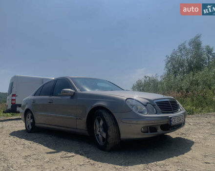 Серый Мерседес Е-Класс, объемом двигателя 2.15 л и пробегом 426 тыс. км за 6000 $, фото 4 на Automoto.ua