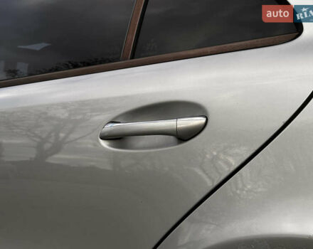 Серый Мерседес Е-Класс, объемом двигателя 2.2 л и пробегом 360 тыс. км за 5450 $, фото 14 на Automoto.ua