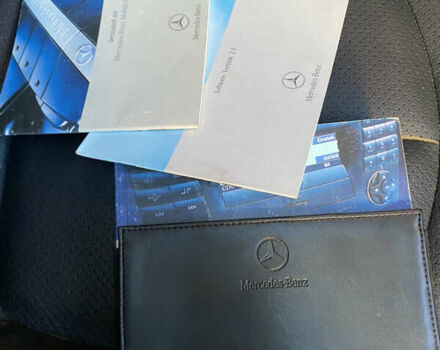 Серый Мерседес Е-Класс, объемом двигателя 2.7 л и пробегом 378 тыс. км за 7500 $, фото 15 на Automoto.ua