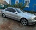 Серый Мерседес Е-Класс, объемом двигателя 3.2 л и пробегом 300 тыс. км за 2600 $, фото 4 на Automoto.ua