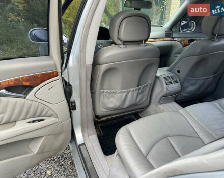 Мерседес Е-Класс 2002 в Остоге на Automoto.ua Серый Мерседес Е-Класс, объемом двигателя 2.15 л и пробегом 377 тыс. км за 4750 $, фото 21 на Automoto.ua