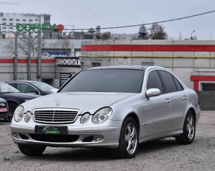 Сірий Мерседес Е-Клас, об'ємом двигуна 5 л та пробігом 284 тис. км за 6450 $, фото 4 на Automoto.ua