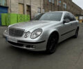 Сірий Мерседес Е-Клас, об'ємом двигуна 2.2 л та пробігом 428 тис. км за 4800 $, фото 1 на Automoto.ua