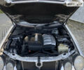Сірий Мерседес Е-Клас, об'ємом двигуна 2.2 л та пробігом 350 тис. км за 3500 $, фото 16 на Automoto.ua