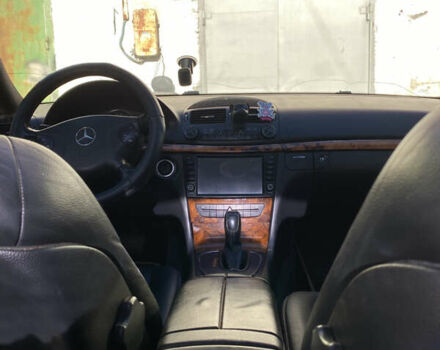 Мерседес Е-Клас 2002 у Тернополі на Automoto.ua Сірий Мерседес Е-Клас, об'ємом двигуна 2.6 л та пробігом 353 тис. км за 5450 $, фото 36 на Automoto.ua