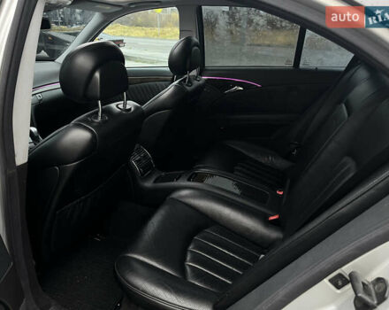 Серый Мерседес Е-Класс, объемом двигателя 1.8 л и пробегом 400 тыс. км за 6300 $, фото 13 на Automoto.ua