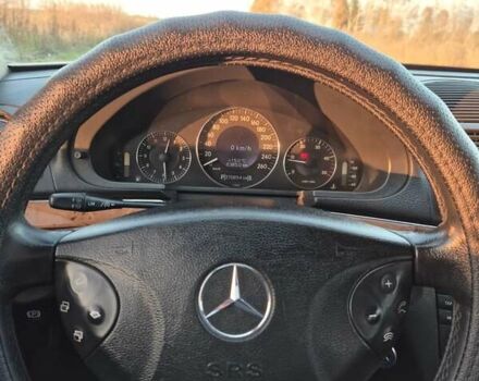 Серый Мерседес Е-Класс, объемом двигателя 2.69 л и пробегом 370 тыс. км за 7500 $, фото 15 на Automoto.ua