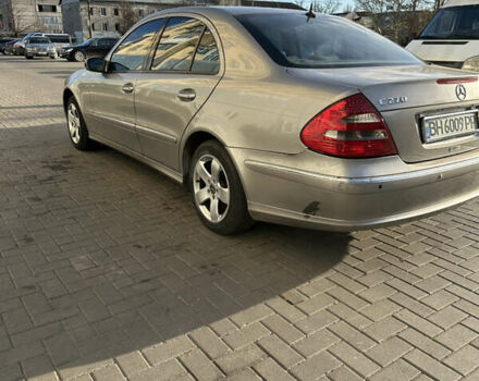 Серый Мерседес Е-Класс, объемом двигателя 2.69 л и пробегом 270 тыс. км за 6300 $, фото 3 на Automoto.ua