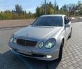 Сірий Мерседес Е-Клас, об'ємом двигуна 2.2 л та пробігом 456 тис. км за 5500 $, фото 19 на Automoto.ua
