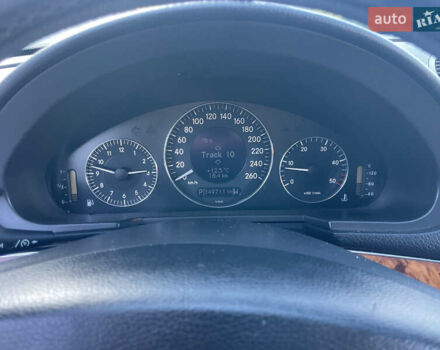 Сірий Мерседес Е-Клас, об'ємом двигуна 2.69 л та пробігом 350 тис. км за 5599 $, фото 17 на Automoto.ua