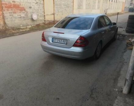 Сірий Мерседес Е-Клас, об'ємом двигуна 2.15 л та пробігом 380 тис. км за 5500 $, фото 1 на Automoto.ua