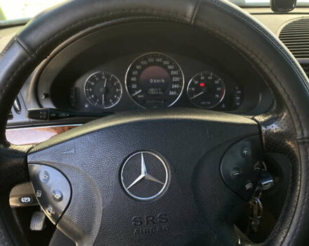 Мерседес Е-Клас 2002 у Тернополі на Automoto.ua Сірий Мерседес Е-Клас, об'ємом двигуна 2.6 л та пробігом 353 тис. км за 5450 $, фото 31 на Automoto.ua