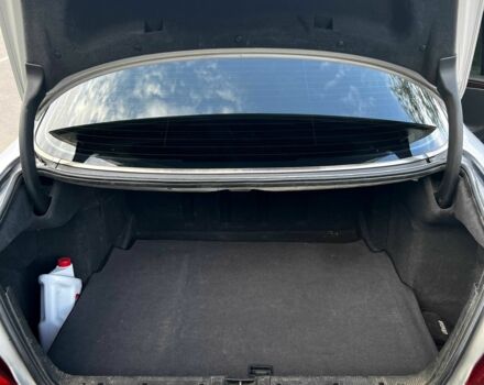 Серый Мерседес Е-Класс, объемом двигателя 2.2 л и пробегом 300 тыс. км за 4600 $, фото 12 на Automoto.ua