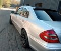 Мерседес Е-Класс 2002 в Краматорске на Automoto.ua Серый Мерседес Е-Класс, объемом двигателя 2.69 л и пробегом 480 тыс. км за 6299 $, фото 4 на Automoto.ua