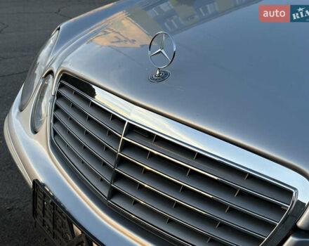 Серый Мерседес Е-Класс, объемом двигателя 5 л и пробегом 280 тыс. км за 6499 $, фото 2 на Automoto.ua