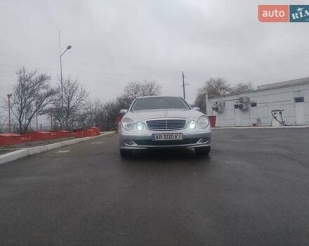 Серый Мерседес Е-Класс, объемом двигателя 2.7 л и пробегом 300 тыс. км за 6500 $, фото 20 на Automoto.ua