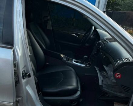 Серый Мерседес Е-Класс, объемом двигателя 3.2 л и пробегом 300 тыс. км за 2600 $, фото 6 на Automoto.ua