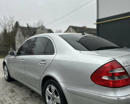 Серый Мерседес Е-Класс, объемом двигателя 2.69 л и пробегом 270 тыс. км за 5950 $, фото 4 на Automoto.ua