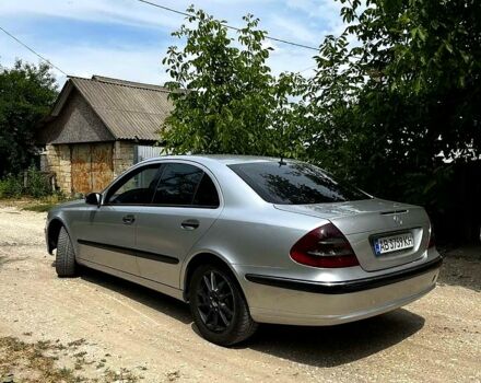 Мерседес Е-Клас 2002 у Вінниці на Automoto.ua Сірий Мерседес Е-Клас, об'ємом двигуна 3.2 л та пробігом 0 тис. км за 5300 $, фото 2 на Automoto.ua