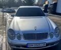 Сірий Мерседес Е-Клас, об'ємом двигуна 2.1 л та пробігом 350 тис. км за 6700 $, фото 1 на Automoto.ua