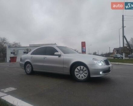 Серый Мерседес Е-Класс, объемом двигателя 2.7 л и пробегом 300 тыс. км за 6500 $, фото 3 на Automoto.ua