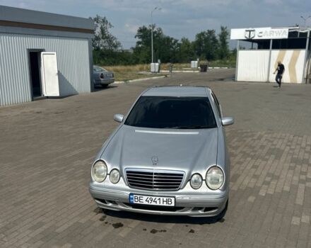 Серый Мерседес Е-Класс, объемом двигателя 2.7 л и пробегом 34 тыс. км за 3000 $, фото 6 на Automoto.ua