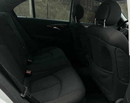 Серый Мерседес Е-Класс, объемом двигателя 2.69 л и пробегом 270 тыс. км за 5950 $, фото 16 на Automoto.ua