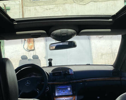 Мерседес Е-Клас 2002 у Тернополі на Automoto.ua Сірий Мерседес Е-Клас, об'ємом двигуна 2.6 л та пробігом 353 тис. км за 5450 $, фото 33 на Automoto.ua