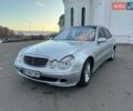 Сірий Мерседес Е-Клас, об'ємом двигуна 3.2 л та пробігом 202 тис. км за 5199 $, фото 1 на Automoto.ua