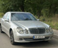 Сірий Мерседес Е-Клас, об'ємом двигуна 3.2 л та пробігом 385 тис. км за 5000 $, фото 1 на Automoto.ua