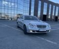 Сірий Мерседес Е-Клас, об'ємом двигуна 2.1 л та пробігом 340 тис. км за 6500 $, фото 1 на Automoto.ua