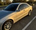 Сірий Мерседес Е-Клас, об'ємом двигуна 0 л та пробігом 333 тис. км за 7000 $, фото 1 на Automoto.ua