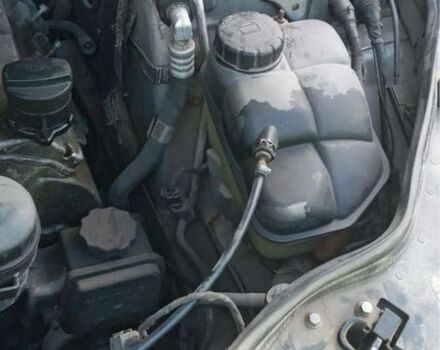 Серый Мерседес Е-Класс, объемом двигателя 3.2 л и пробегом 300 тыс. км за 2600 $, фото 8 на Automoto.ua