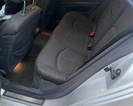 Серый Мерседес Е-Класс, объемом двигателя 2.1 л и пробегом 330 тыс. км за 6200 $, фото 4 на Automoto.ua