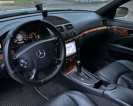 Сірий Мерседес Е-Клас, об'ємом двигуна 2.6 л та пробігом 354 тис. км за 5000 $, фото 21 на Automoto.ua