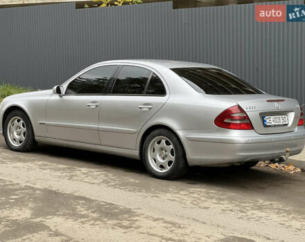 Серый Мерседес Е-Класс, объемом двигателя 2.15 л и пробегом 320 тыс. км за 4999 $, фото 12 на Automoto.ua