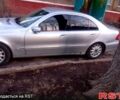 Серый Мерседес Е-Класс, объемом двигателя 2.1 л и пробегом 360 тыс. км за 4800 $, фото 2 на Automoto.ua