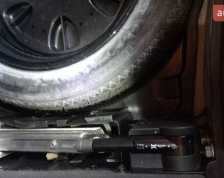 Сірий Мерседес Е-Клас, об'ємом двигуна 2.69 л та пробігом 274 тис. км за 7250 $, фото 47 на Automoto.ua