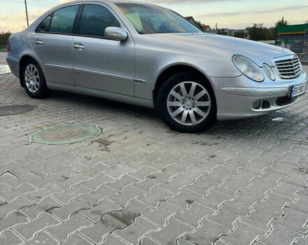 Сірий Мерседес Е-Клас, об'ємом двигуна 2.8 л та пробігом 380 тис. км за 5900 $, фото 15 на Automoto.ua