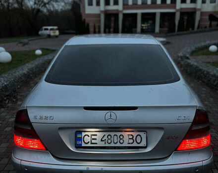 Серый Мерседес Е-Класс, объемом двигателя 2.2 л и пробегом 356 тыс. км за 5399 $, фото 3 на Automoto.ua