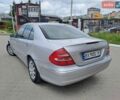 Серый Мерседес Е-Класс, объемом двигателя 2.8 л и пробегом 300 тыс. км за 4998 $, фото 11 на Automoto.ua