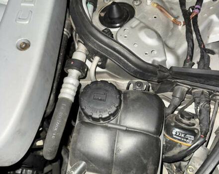 Серый Мерседес Е-Класс, объемом двигателя 2.2 л и пробегом 340 тыс. км за 6300 $, фото 16 на Automoto.ua