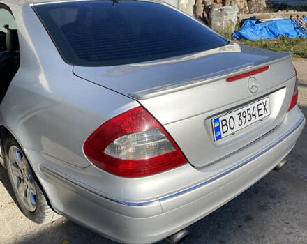 Мерседес Е-Клас 2002 у Тернополі на Automoto.ua Сірий Мерседес Е-Клас, об'ємом двигуна 2.6 л та пробігом 353 тис. км за 5450 $, фото 6 на Automoto.ua