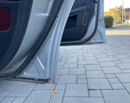 Серый Мерседес Е-Класс, объемом двигателя 2.7 л и пробегом 349 тыс. км за 5600 $, фото 10 на Automoto.ua