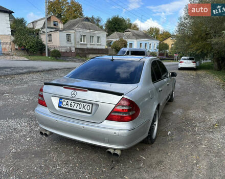 Серый Мерседес Е-Класс, объемом двигателя 2.7 л и пробегом 350 тыс. км за 5900 $, фото 7 на Automoto.ua